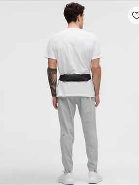 Lululemon om Fast and Free Running Belt | Men's Work Out Accessories